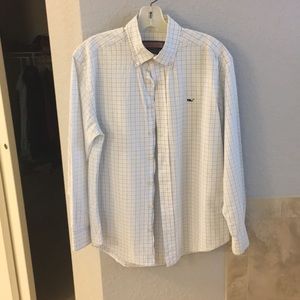 Men’s plaid shirt